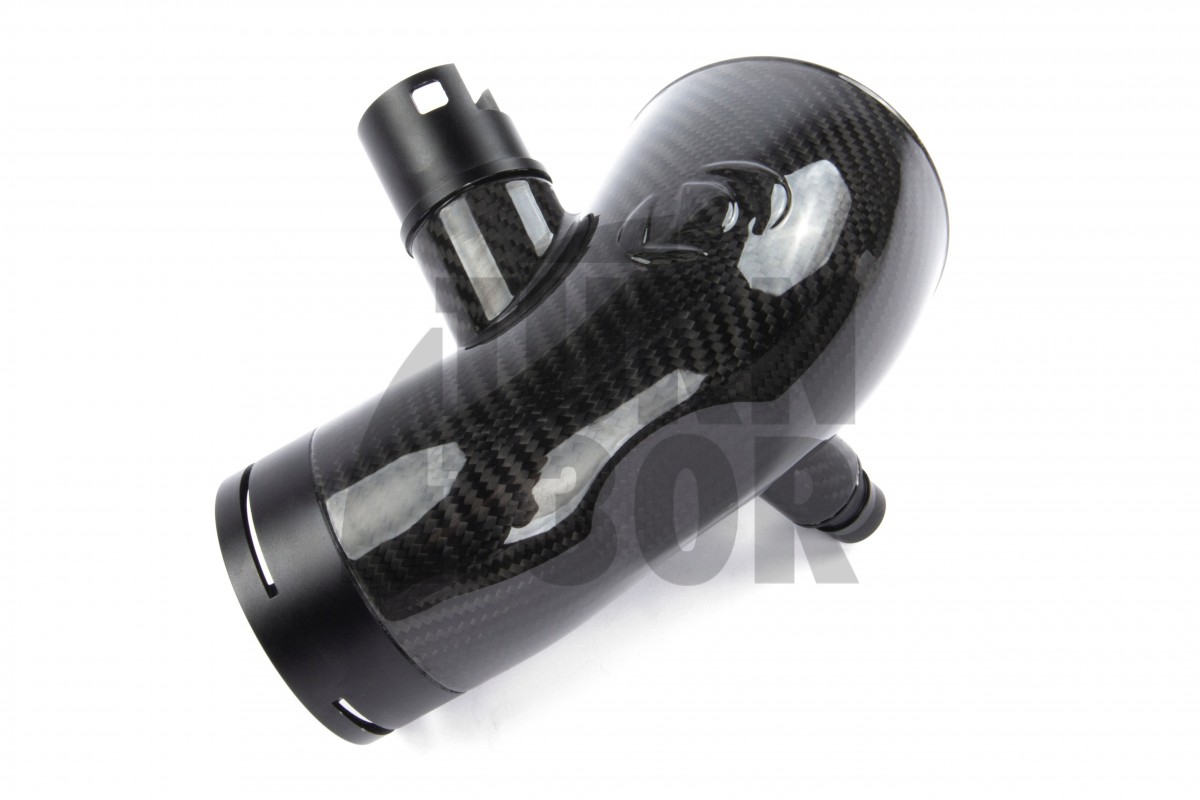 Dinan Carbon Fiber Turbo Inlet pour BMW 140i, 240i, 340i, et 440i B58 Models.