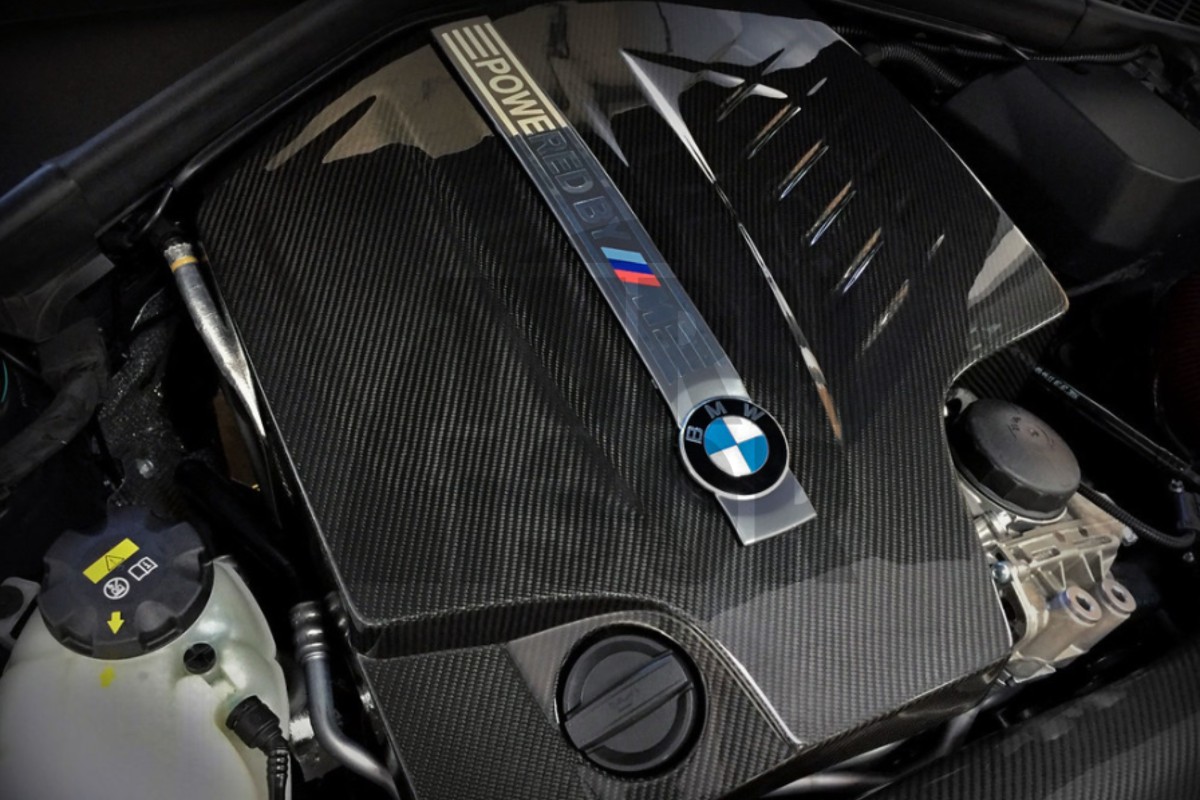 Eventuri Carbon Fiber Engine Cover for BMW 135i / 235i / 335i / 435i N55