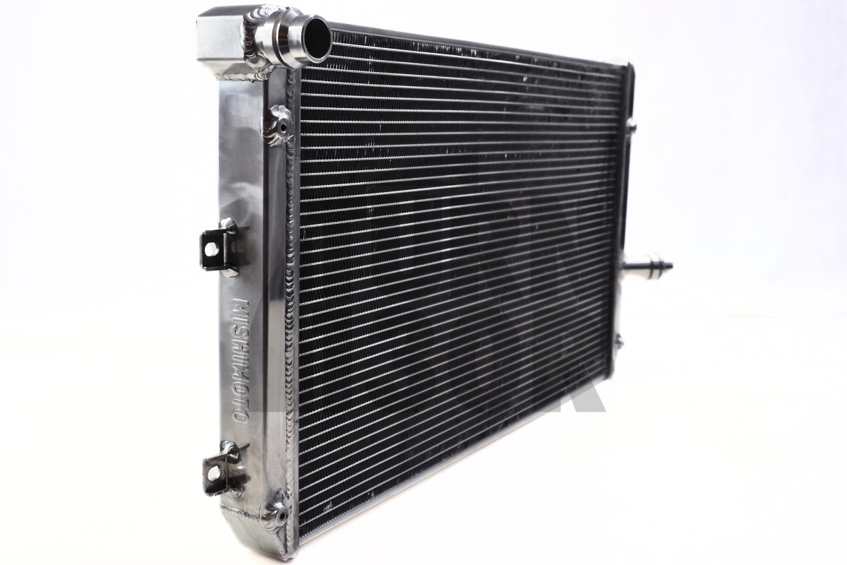 Mishimoto Aluminium Radiator Golf 5 GTI / Golf 6 R / Leon Cupra / S3 / TT 2.0 TFSI