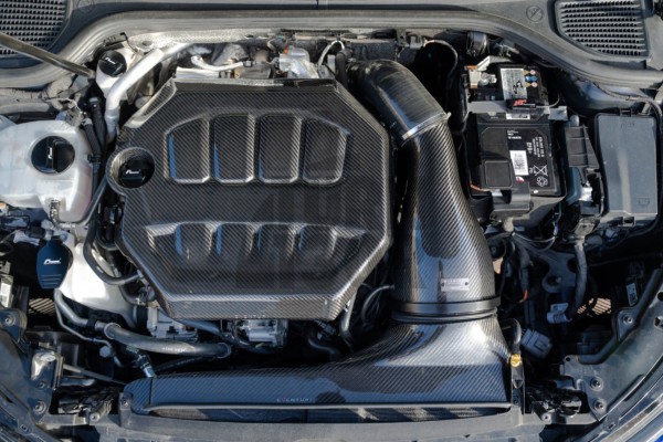 Eventuri Capac de motor din fibră de carbon pentru Golf 8 GTI / Golf 8 R