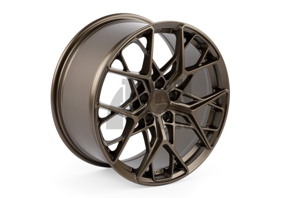 A02 Flow Formed Wheel 19 x 8.5 ET45 Gunmetal, Bronze, Black or Silver APR